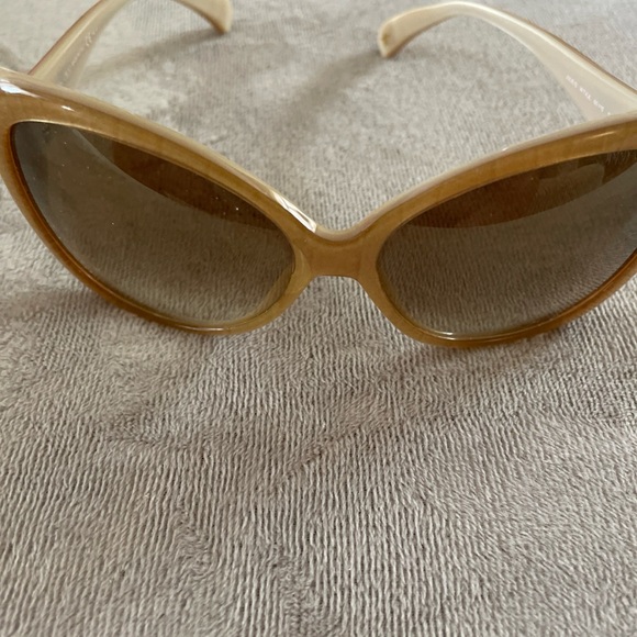 Jimmy Choo Accessories - Jimmy Choo Elegant Brown Sunglasses "Julie"